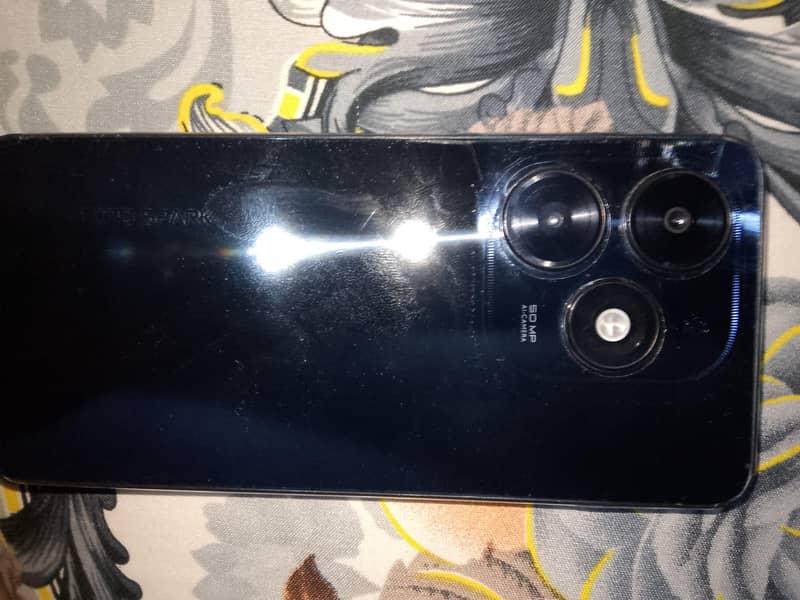Tecno Spark 20C 3