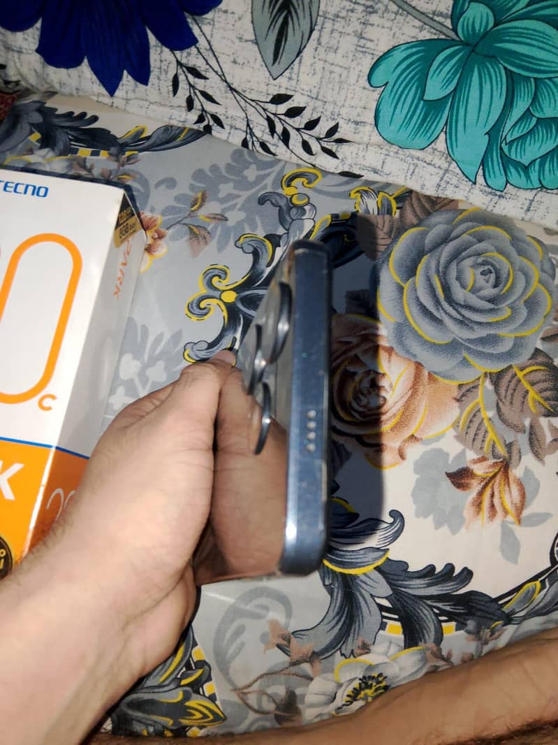 Tecno Spark 20C 6