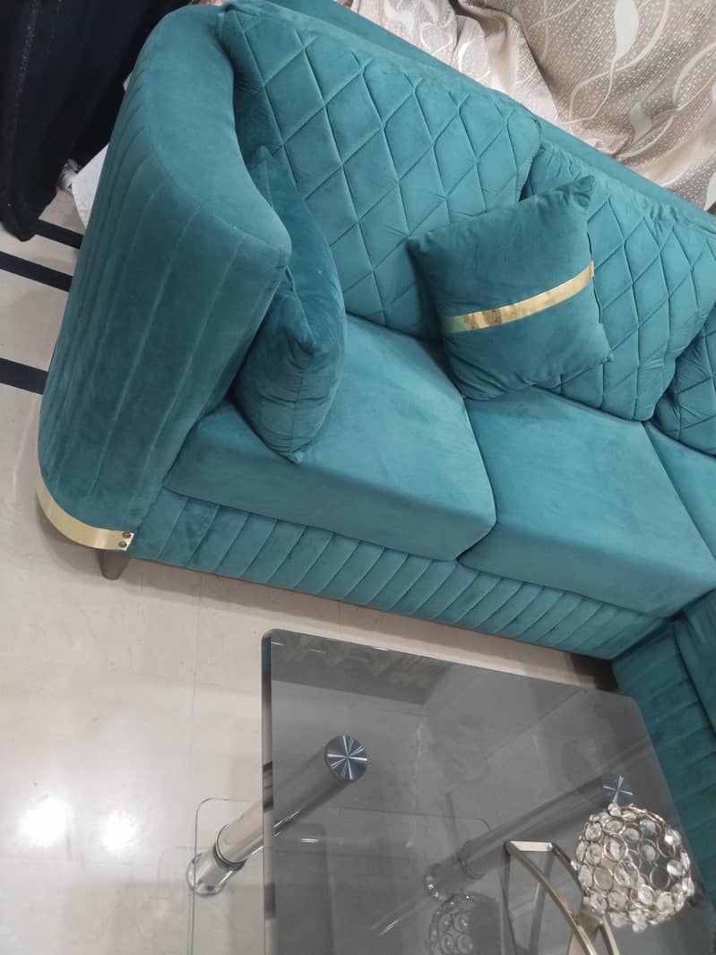 L shap sofa 2