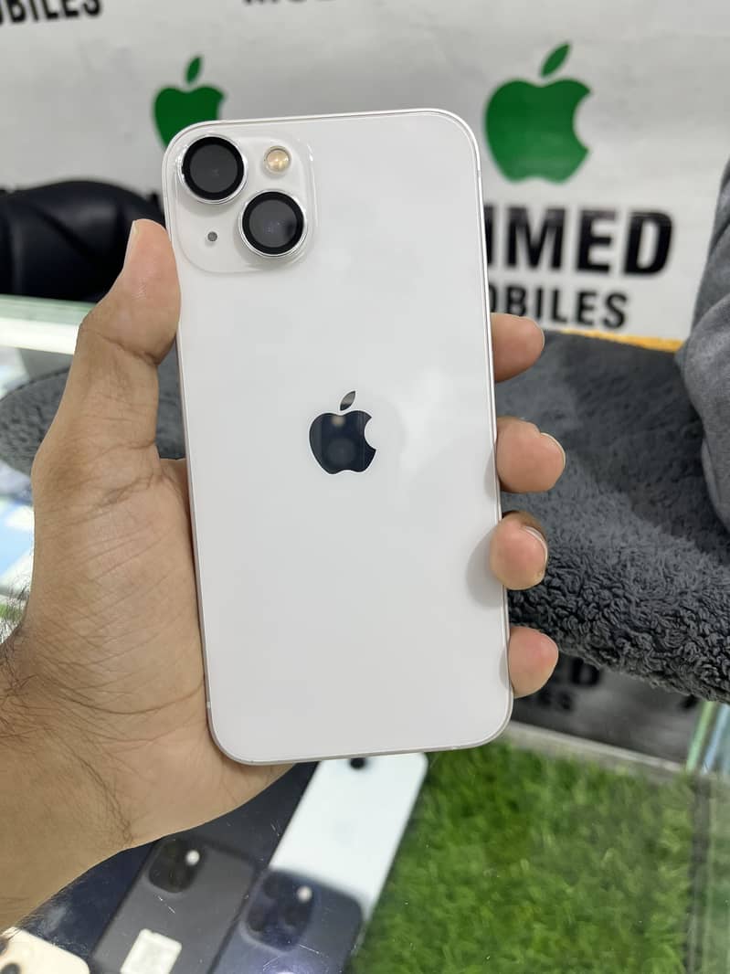Apple iPhone 13 1