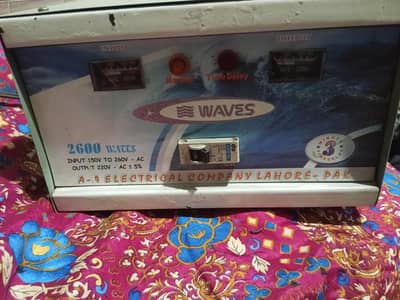 WAVES 2600W Voltage Stabilizer