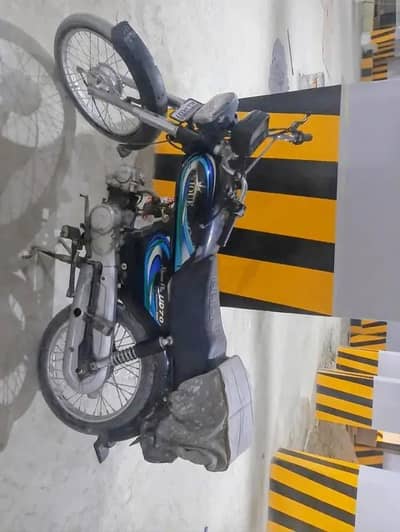 Xtreme UD 70CC 2018 model first owner urgent sale