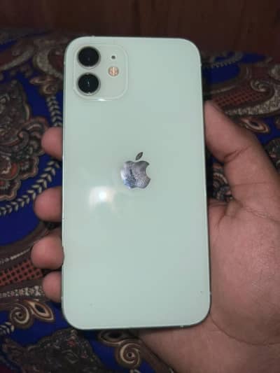 Apple iPhone 12
