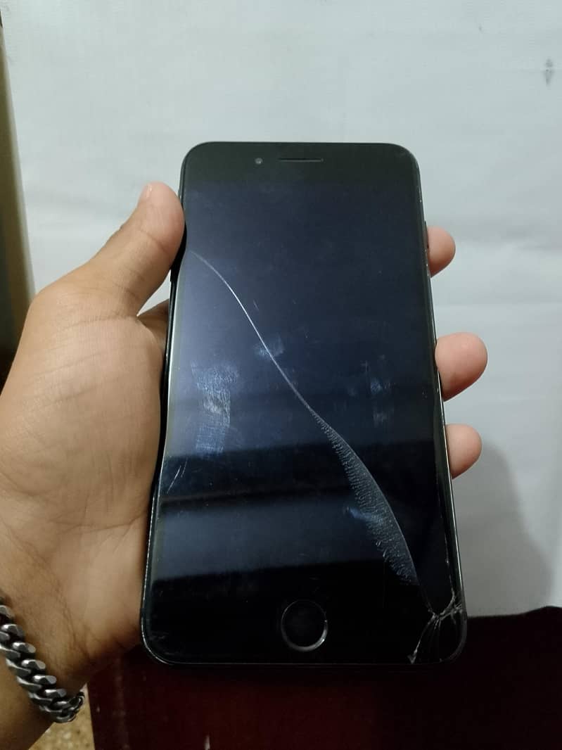 Apple iPhone 7 Plus 2
