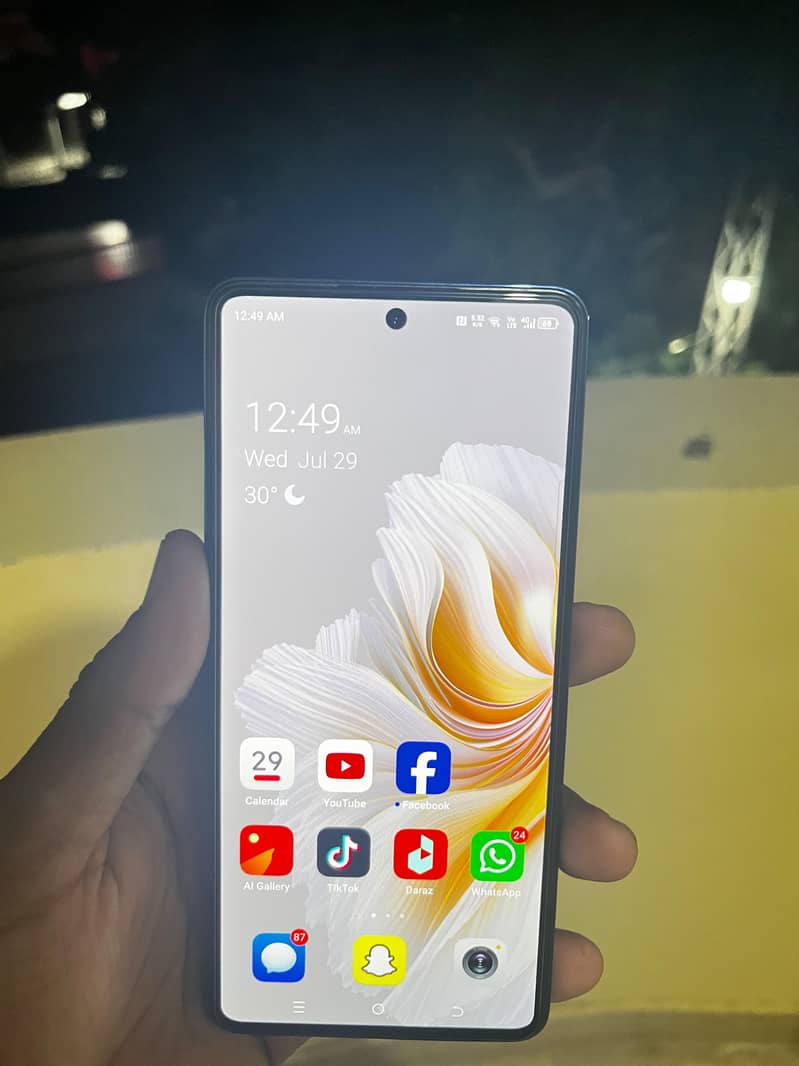 Tecno CAMON 20 Pro 5