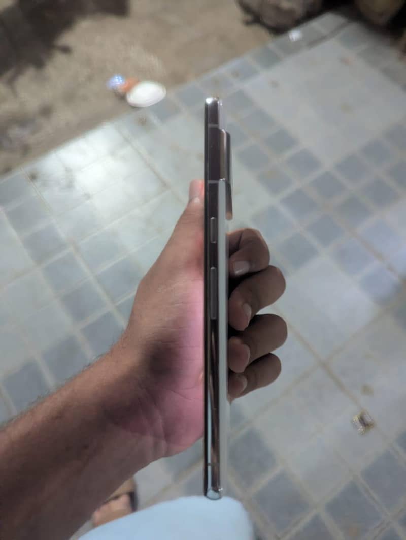 Google Pixel 7 Pro 4