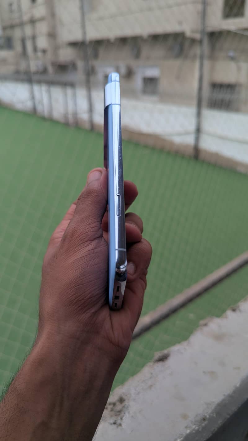 Google Pixel 8 Pro 3