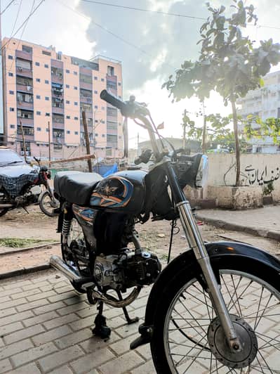union Star 70 bike (argent seal)