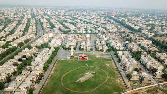 Premium 10 Marla Park Facing Plot Is Available In Golf View Residencia Phase 1 | Ideal For Luxury Living.