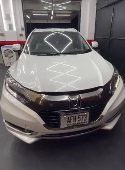 Honda Vezel Z Hybrid Sensing 2016