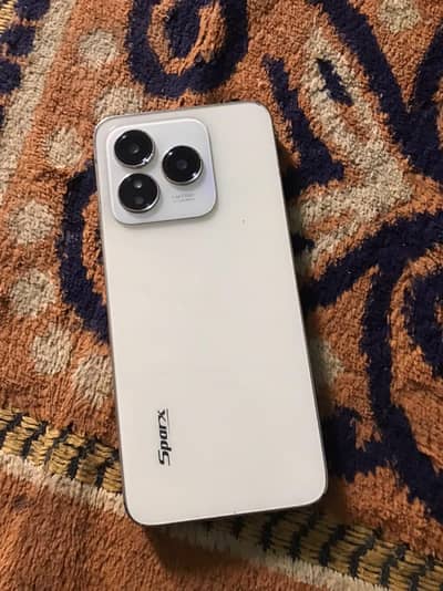Sparx Ultra 8.        argent sale