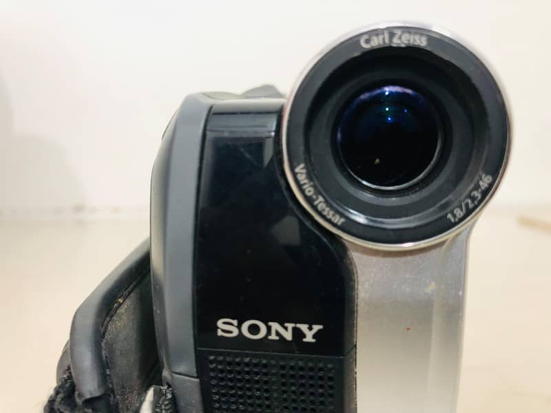 Sony Handi Cam 6