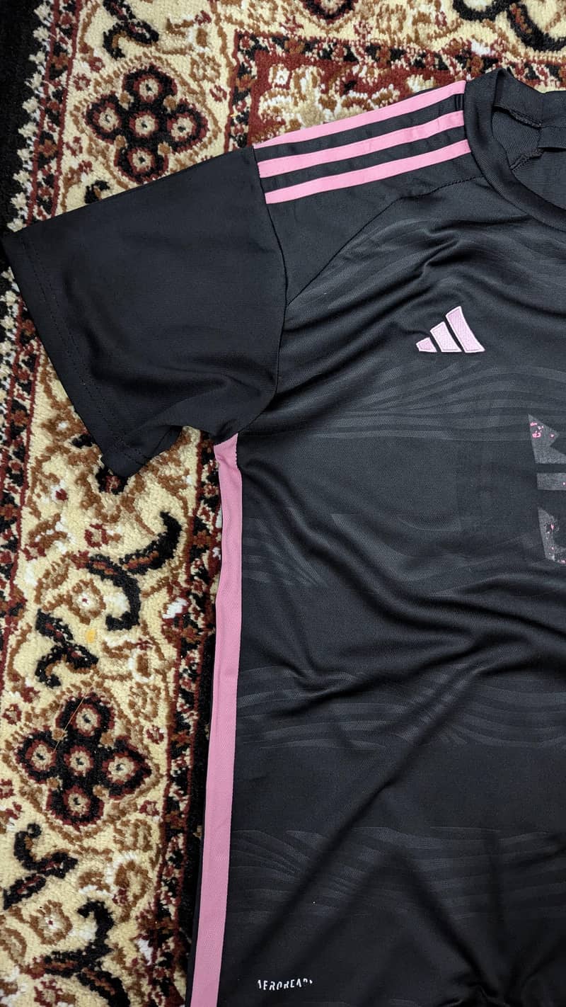 original thirfted jerseys 3