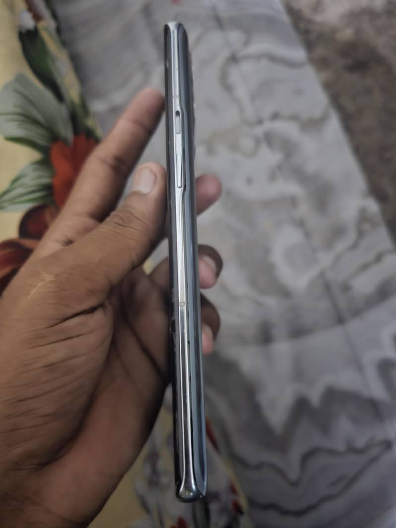 One Plus 9 Pro 3