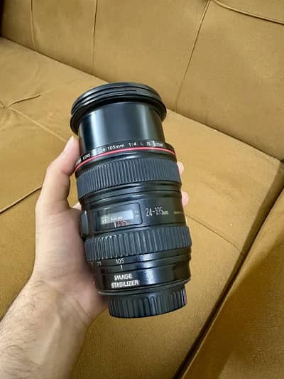Canon 24-105 lens