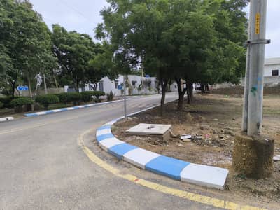 CORNER 240 SQY PLOT- MEERUT SOCIETY SECTOR 9/A, SCHEME 33 KARACHI