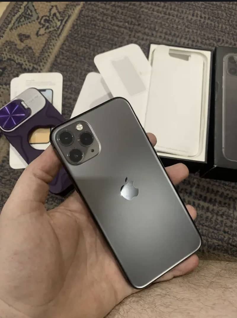 Apple iPhone 11 Pro 1