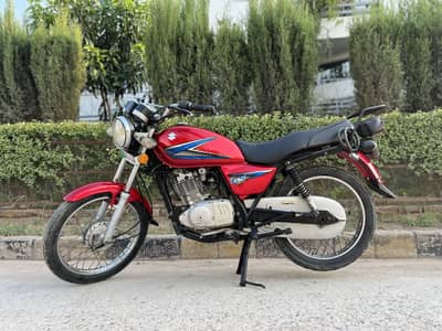 Suzuki GS 150
