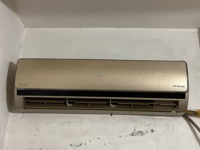 ORIENT AC URGENT SALE