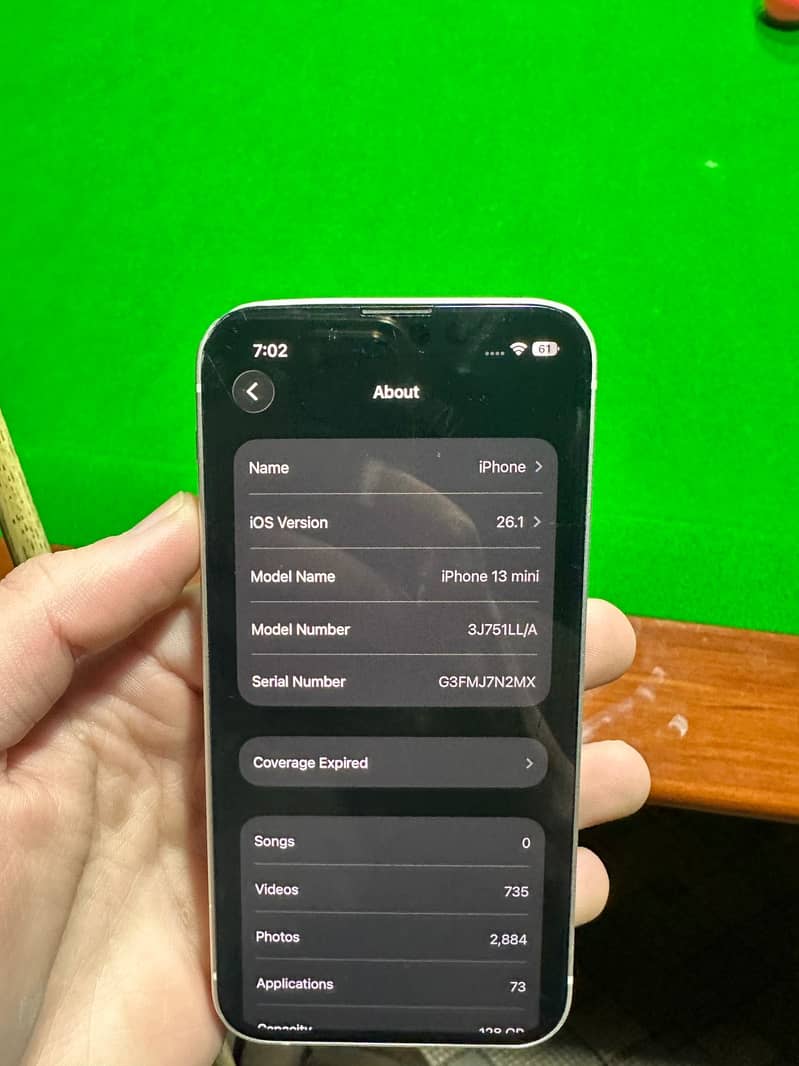 Apple iPhone 13 mini 4
