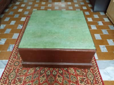drawing room table with 8mm glass