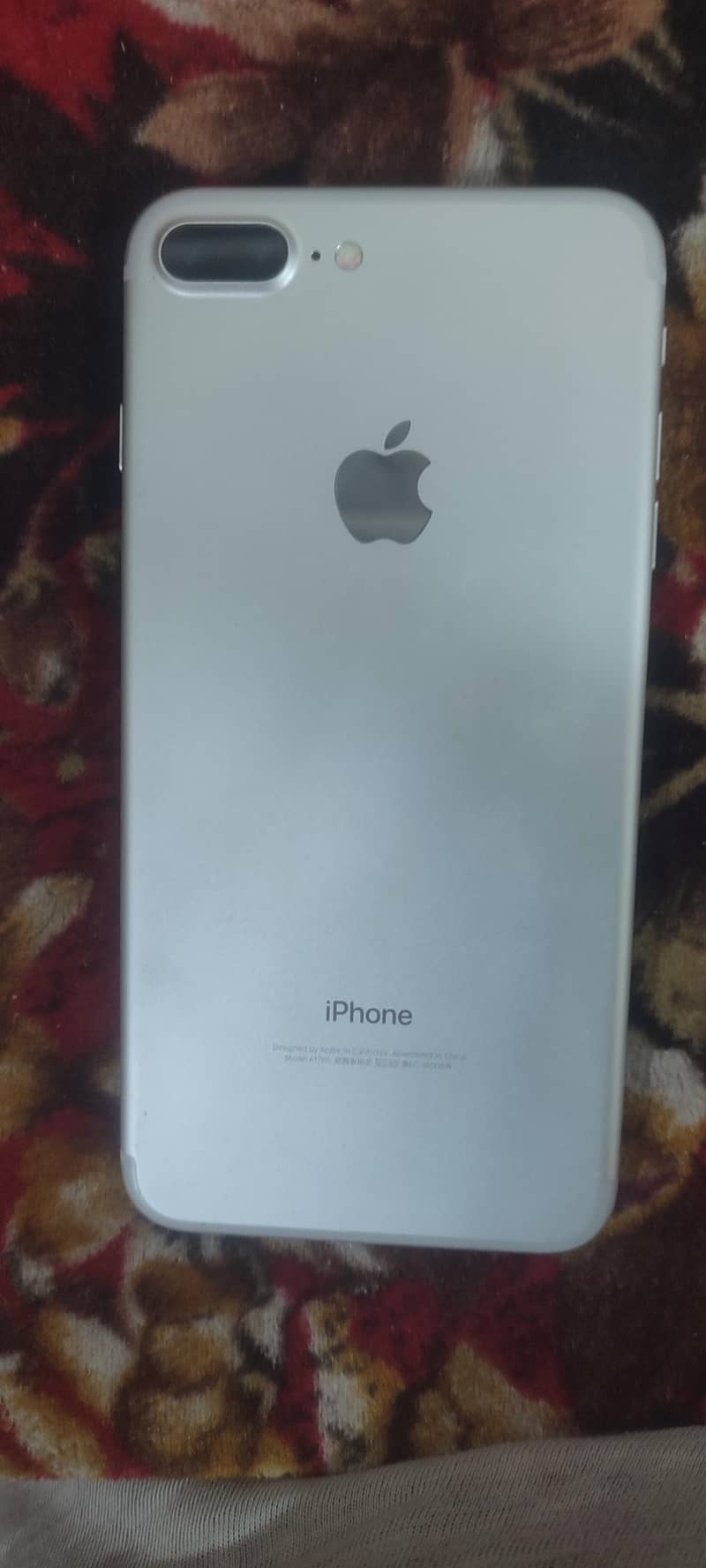 Apple iPhone 7 Plus 4