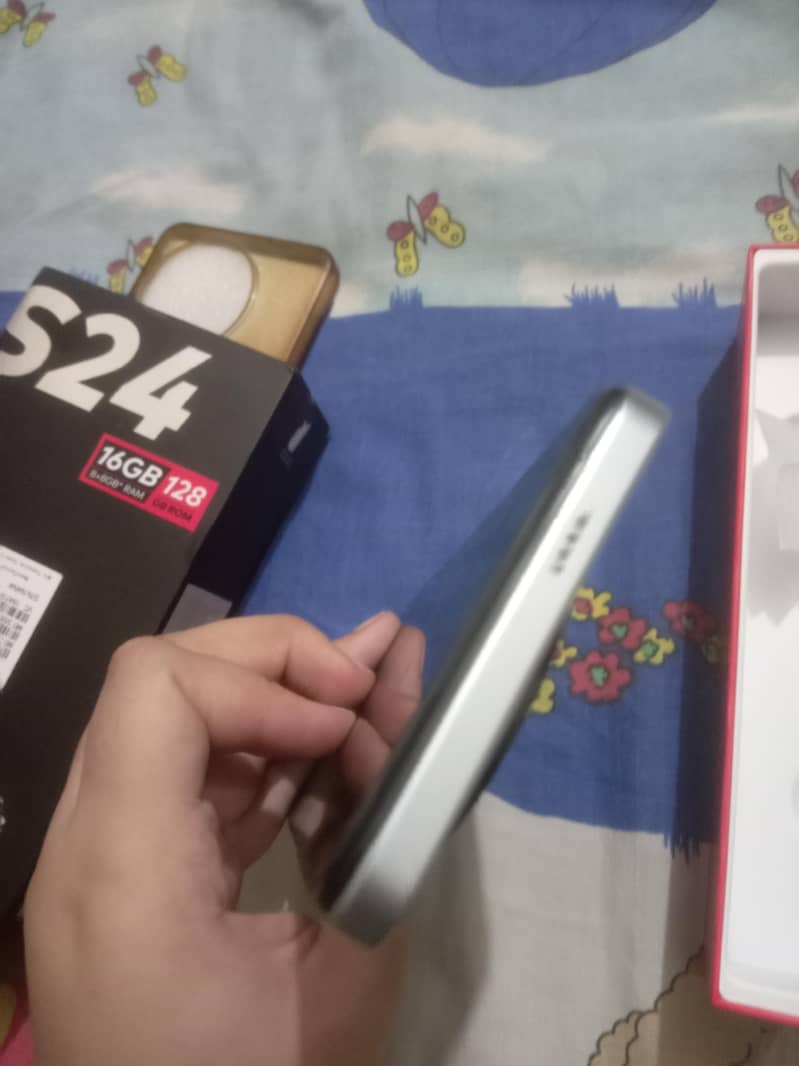 Itel S24 2