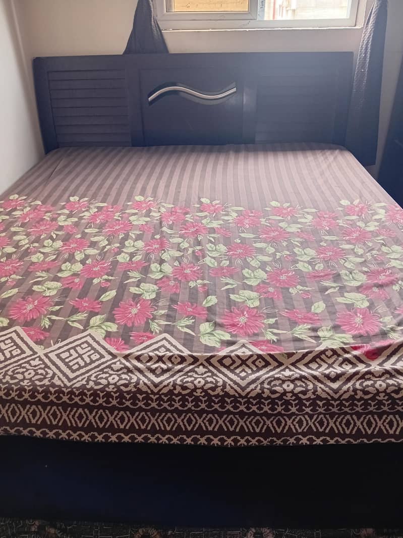 king bed 1