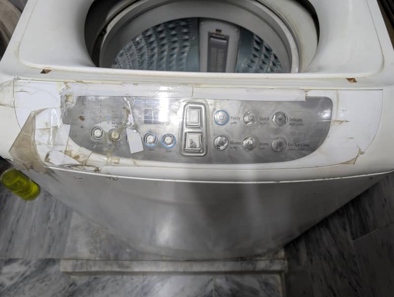 Washing machine 10
