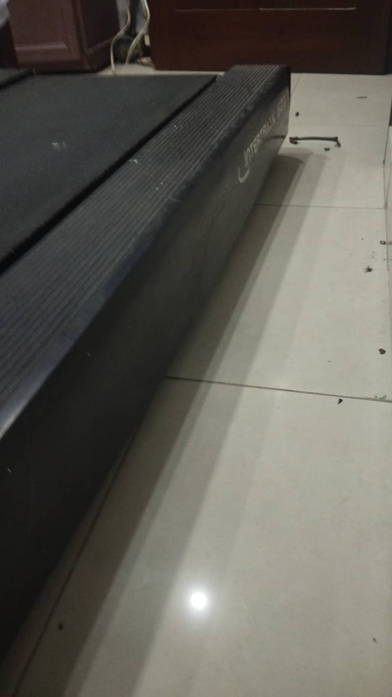 treadmills 1
