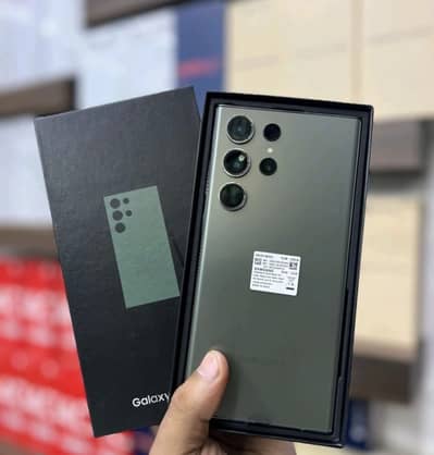 S23 Ultra 12/512 Non PTA with Box 10/9 Just Minor Glass Crack Hai