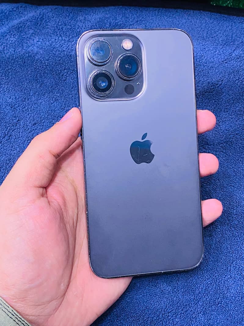 Apple iPhone 13 pro 2