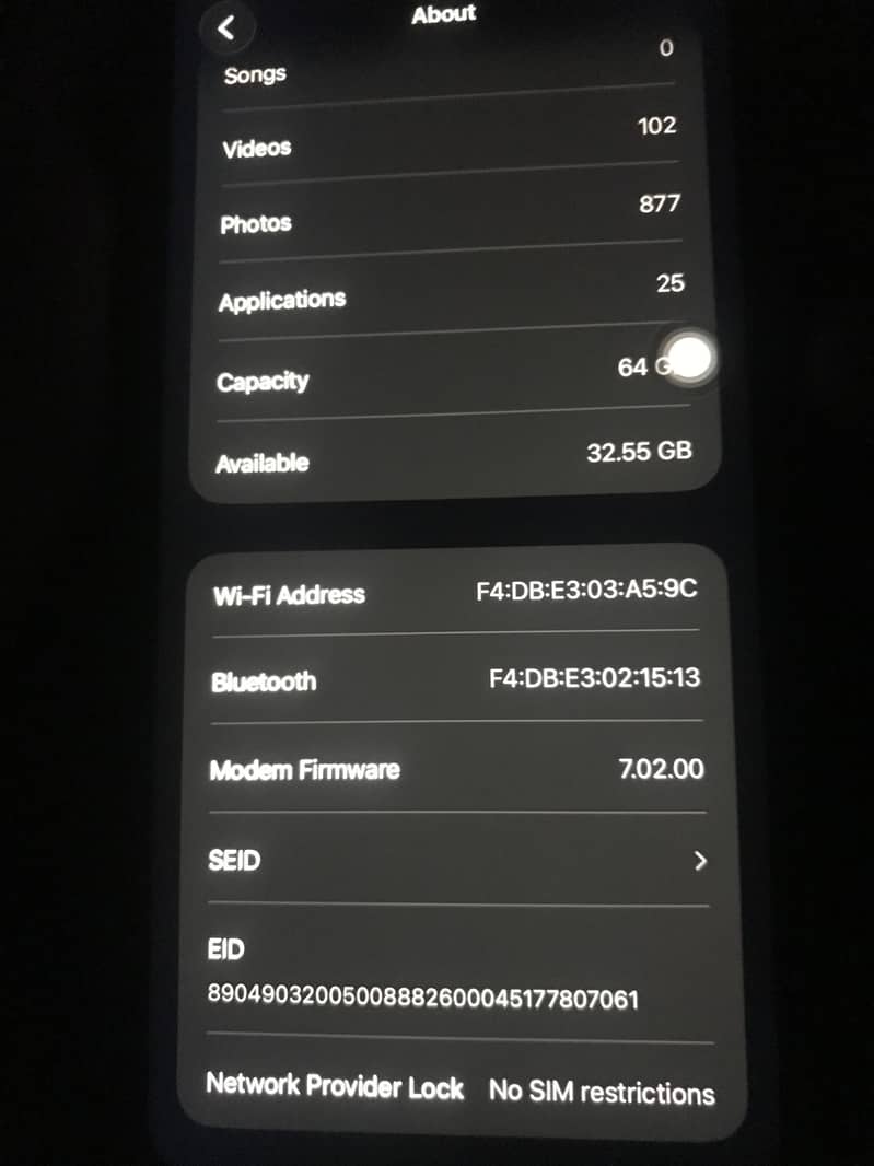 Apple iPhone 11 4
