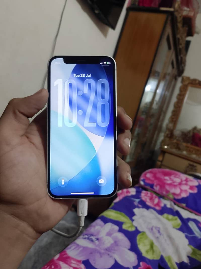 Apple iPhone 12 mini 2