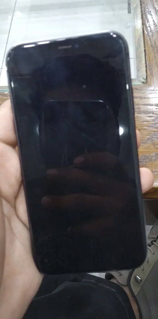 Apple iPhone 11 1