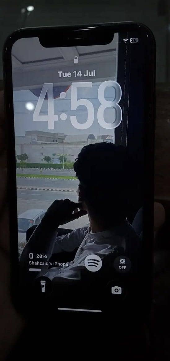 Apple iPhone 11 5