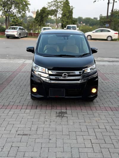 Nissan Dayz Highway Star G Full Loaded Variant