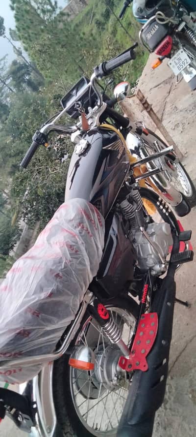 Honda 125 2025