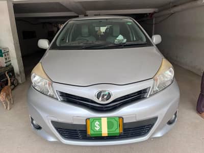 Toyota Vitz 2012