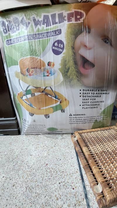 Baby Walker 6–18 Months – Excellent Condition – With Toys