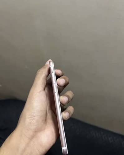 Apple iPhone 6S