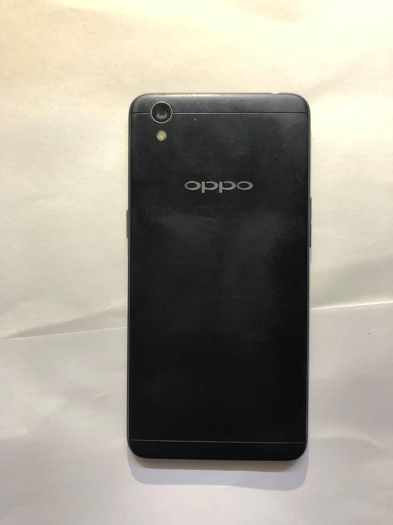 OPPO A37 0