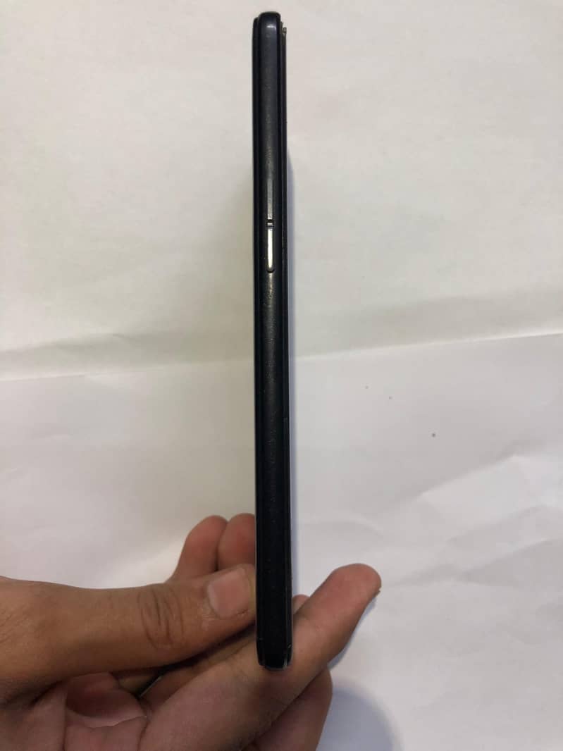 OPPO A37 4