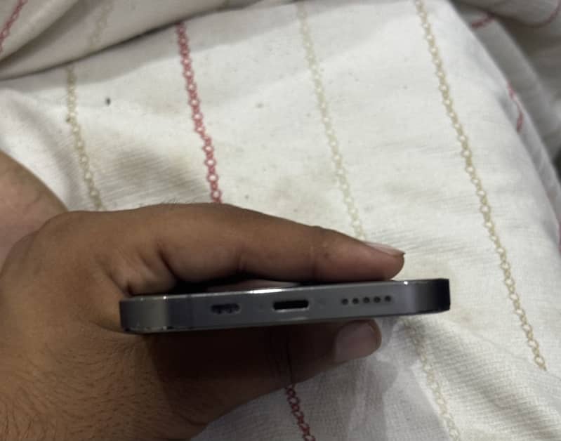 Apple iPhone 12 Pro 1