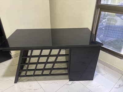 Executive table