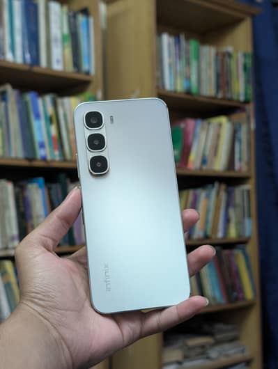 Infinix Hot 60 Pro