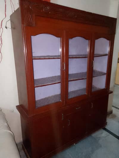 berteno wali almari