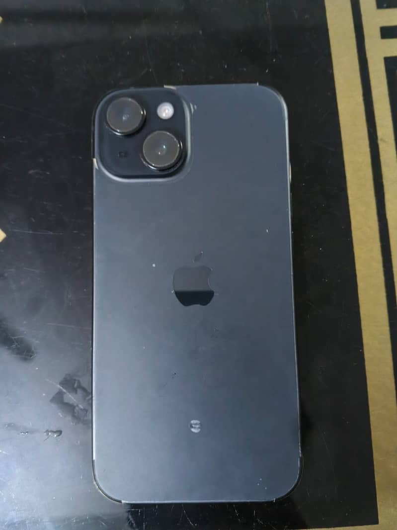 Apple iPhone 15 3