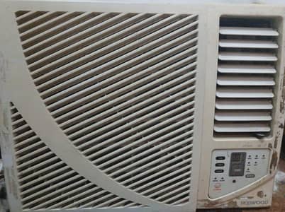 Boston Bay window-type Air conditioner