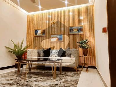 9 TOWN 5-MARLA BUNGALOW FULLY FURNISHED WITH POOL FOR SALE